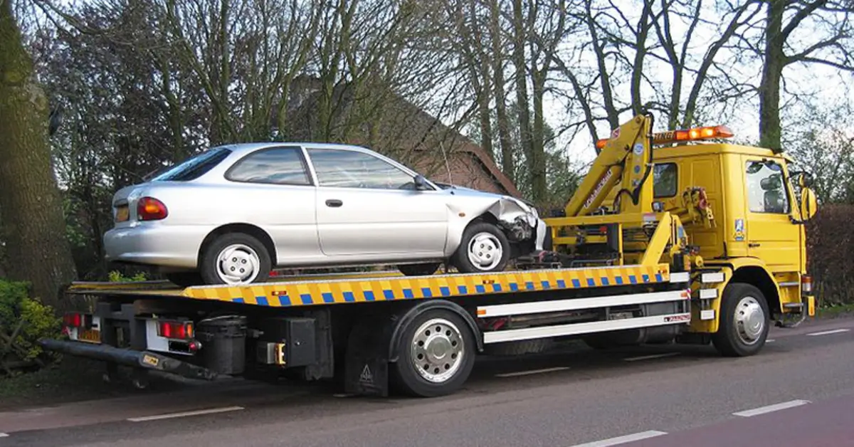 tugu car recovery service at work in West Yorkshire